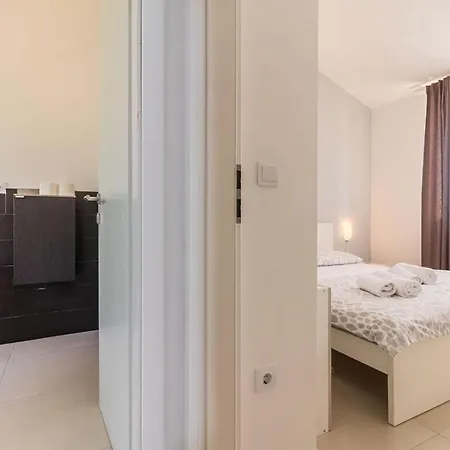 Villa Martha Comfortable Holiday *